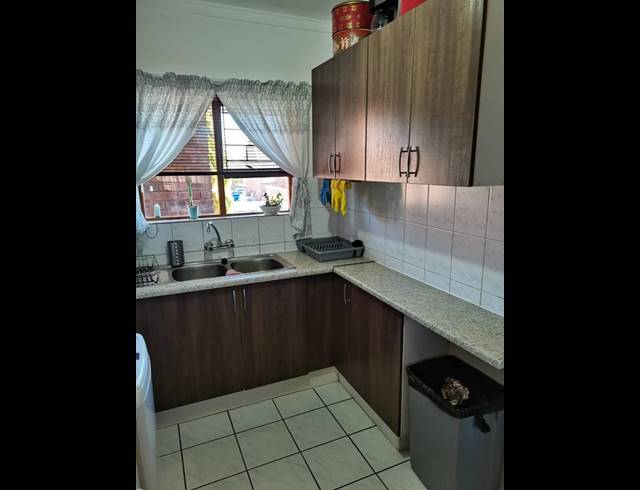 3 BEDROOM APARTMENT FOR SALE IN LANGENHOVENPARK